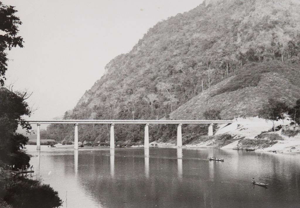 ຂົວ​ນ້ຳ​ອູ​ແຂວງ​ຫລວງ​ພະ​ບາງ