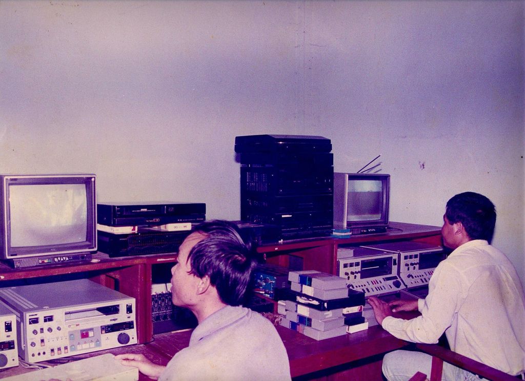 ນັກ​ວິ​ຊາ​ການ​ຄອມ​ພິວ​ເຕີ