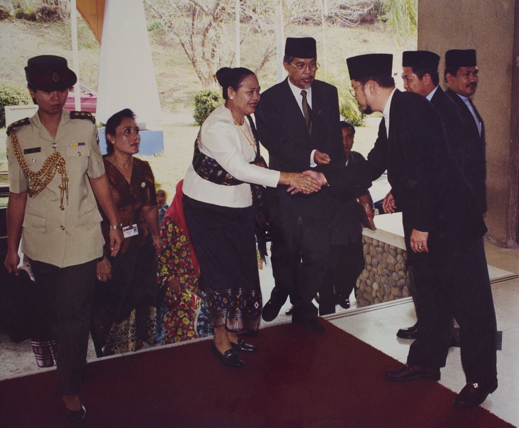 ທ່ານ ຄຳໄຕ ຢ້ຽມຢາມບູໄນ