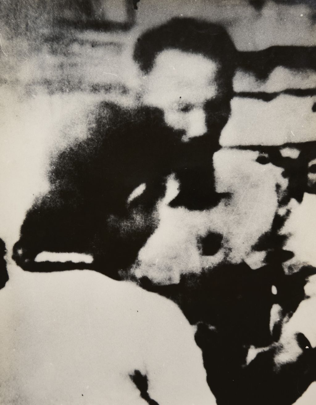 ຄຳ​ຮຽກ​ຮ້ອງ​ຂອງ ​ທ່ານ ໂຮ​ຈິ​ມິນ ທີ 4 ຕຸ​ລາ ປີ 1945 ທາງ​ດ້ານ​ຕ້ານ​ການ​ກຶກ​ພາ​ສາ