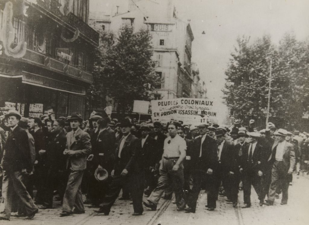 ຂະ​ບວນ​ປະ​ທ້ວງ​ຂອງ​ຕ່າງ​ປະ​ເທດ