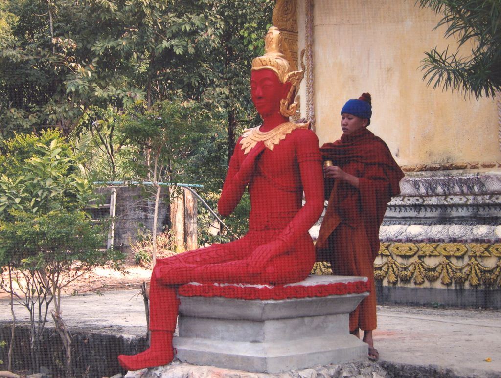 ທາສີພຣະພຸດທະຮູບ ແຂວງວຽງຈັນ