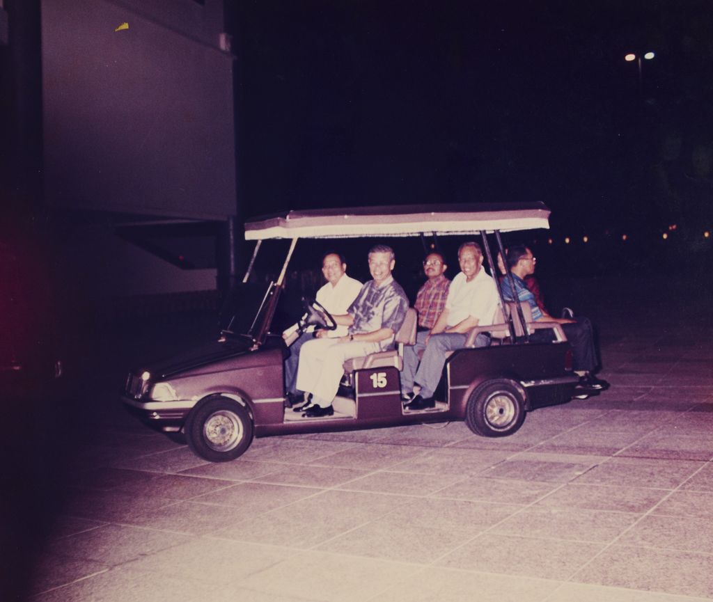 ທ່ານ ຄຳໄຕ ຢ້ຽມຢາມບູໄນ