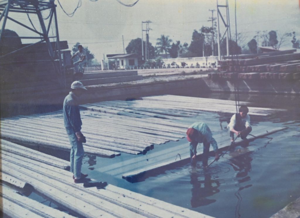 ຜະ​ລິດ​ຕະ​ພັນ​ຈາກ​ບໍ​ລິ​ສັດ​ຜະ​ລິດ​ຕະ​ພັນ​ເບ​ຕົງ​ລາວ