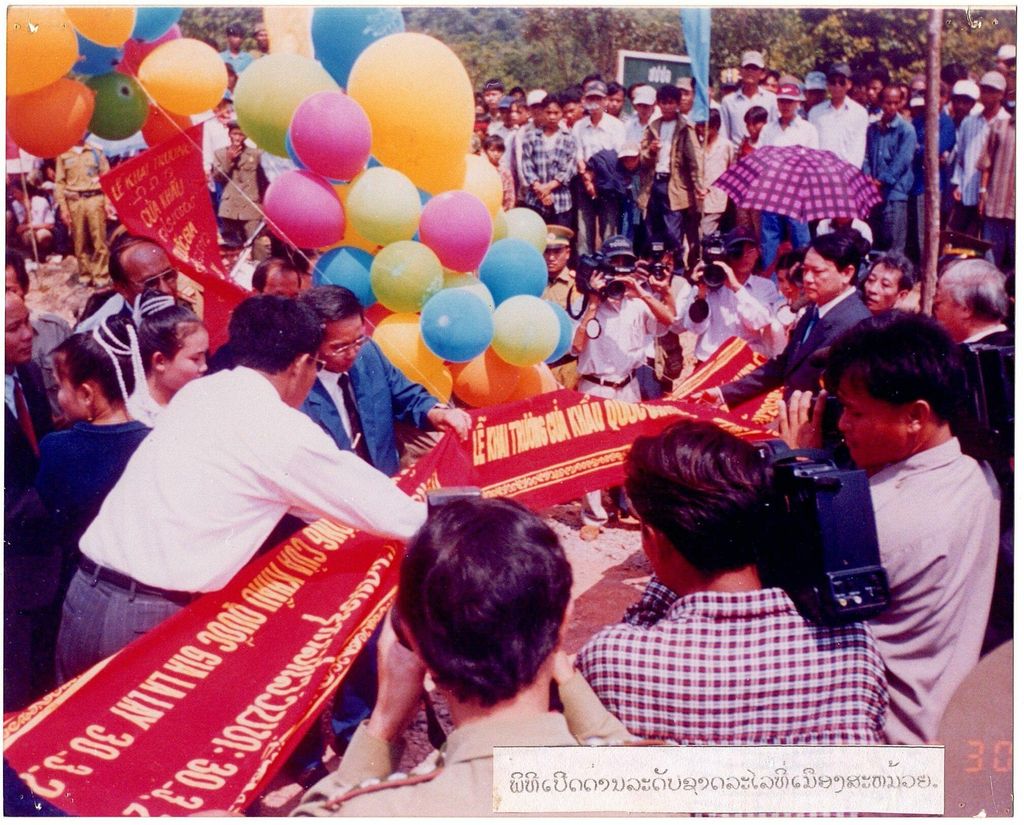 ພິທີເປີດດ່ານລະດັບຊາດລະໄລທີ່ເມືອງສະໝ້ວຍ