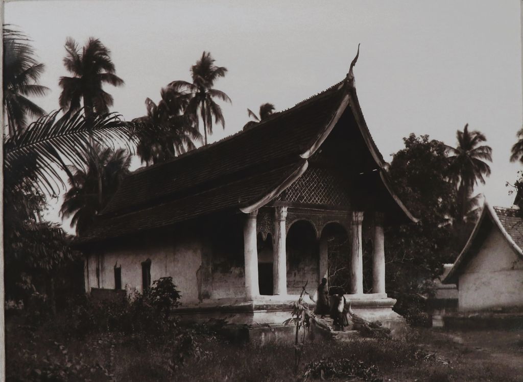 ຮູບພາບຂາວດໍາ ວັດນາກ ປີ 1930