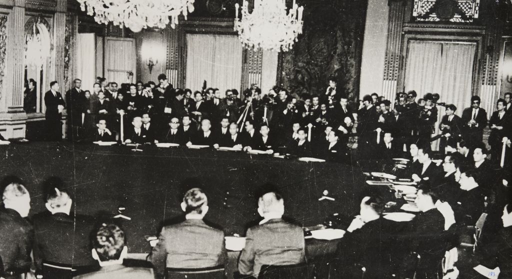 ວັນ​ທີ 27 ເດືອນ​ມັງ​ກອນ ປີ 1973 ອາ​ນຸ​​ເຊັນສັນ​ຍາ​ປາ​ລີ