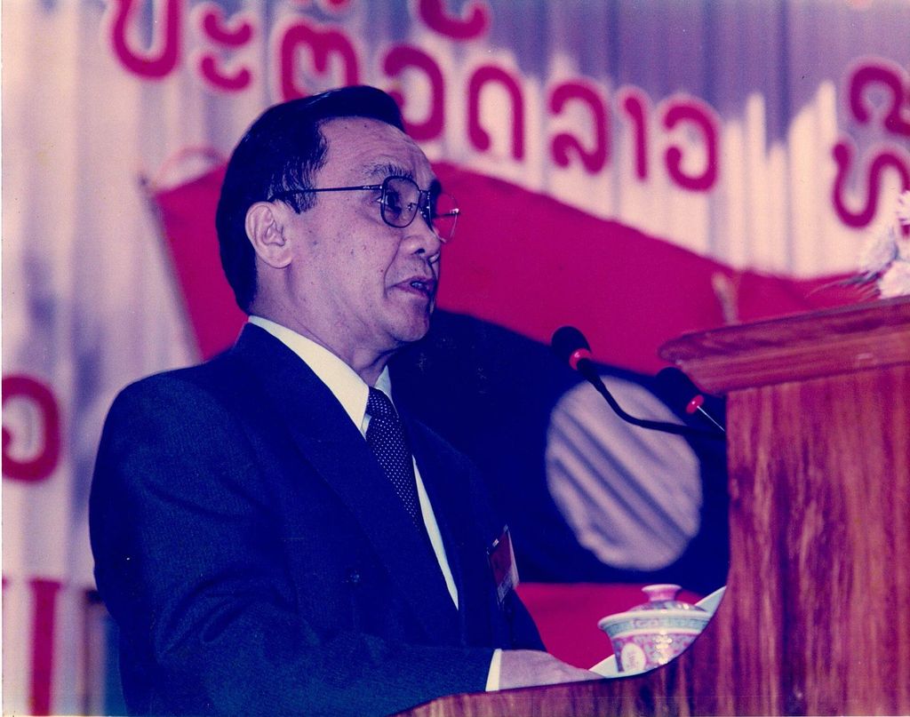 ທ່ານ ທອງ​ສິງ ທຳ​ມະ​ວົງ