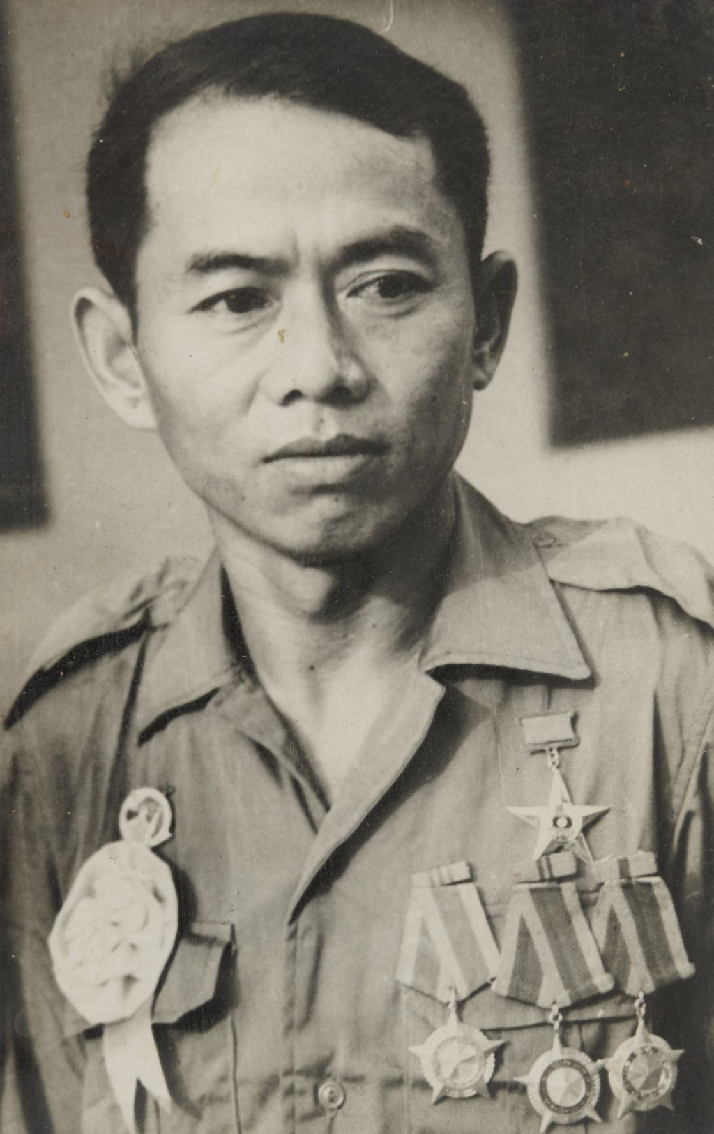 ສະ​ຫາຍ ບຸນ​ເຕີມ ປ້ອງ​ກັນ​ຊາດ