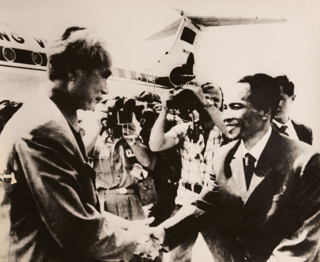 ການ​ນຳ​ຕ່າງ​ປະ​ເທດ