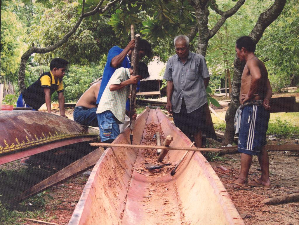 ການເຮັດເຮືອຊວງ ນະຄອນຫຼວງວຽງຈັນ