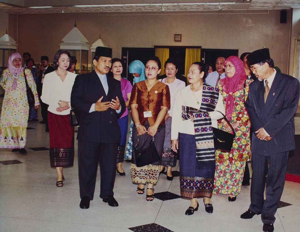 ທ່ານ ຄຳໄຕ ຢ້ຽມຢາມບູໄນ