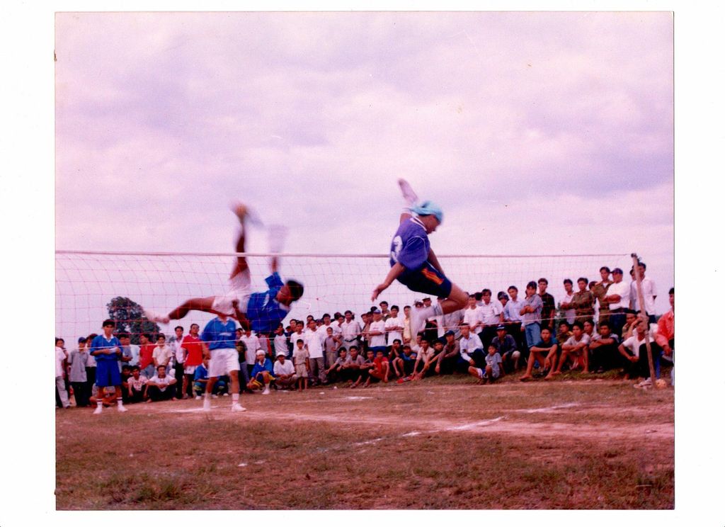 ນັກ​ກິ​ລາ​ເຕະ​ກະ​ຕໍ້