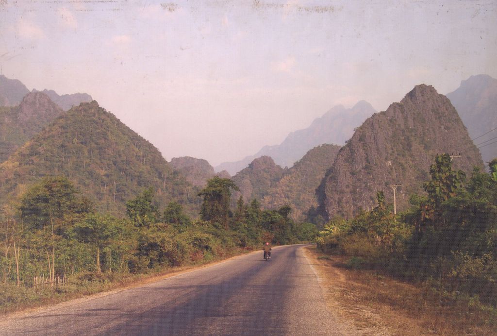 ເສັ້ນທາງສາຍເໜືອ