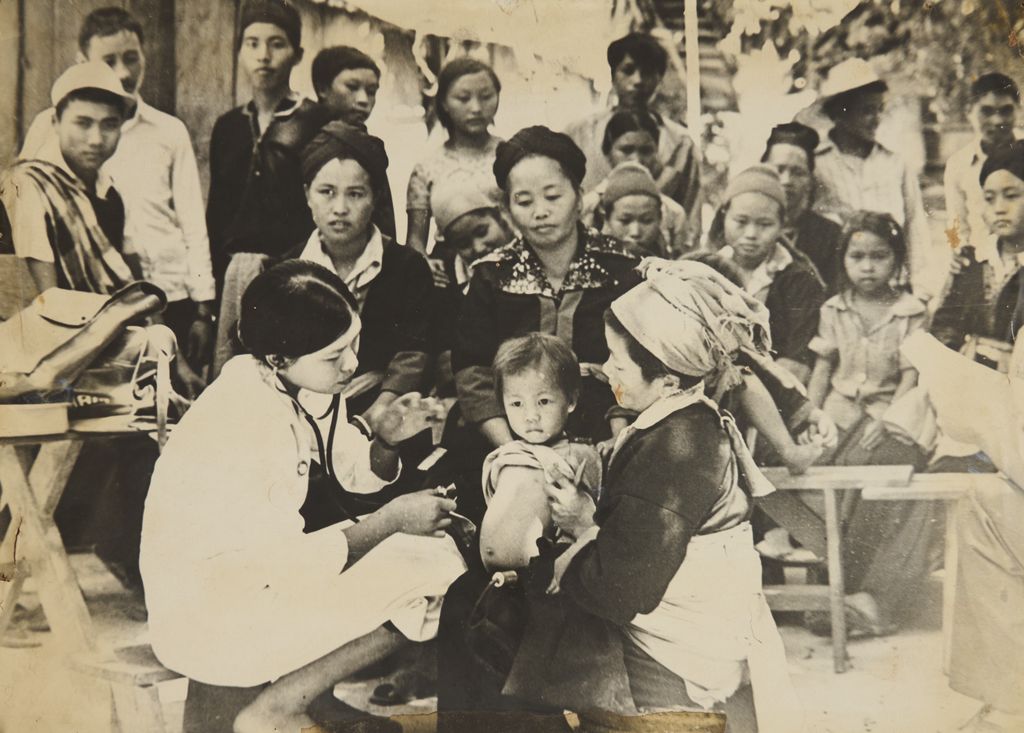 ໜ່ວຍ​ແພດ​ເຄື່ອນ​ທີ ກວດ​ສຸກ​ຂະ​ພາບ