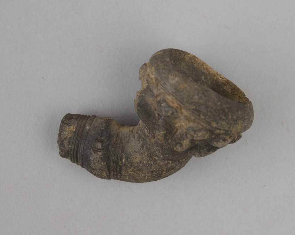 ກອກ​ຢາ​ສູບ