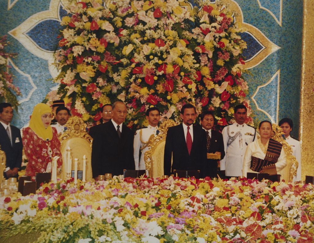 ທ່ານ ຄຳໄຕ ຢ້ຽມຢາມບູໄນ