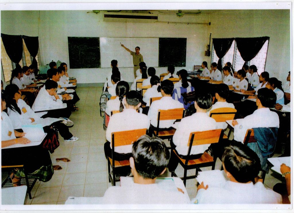 ໂຮງ​ຮຽນ​ເຕັກ​ນິກ​ປາກ​ປ່າ​ສັກ