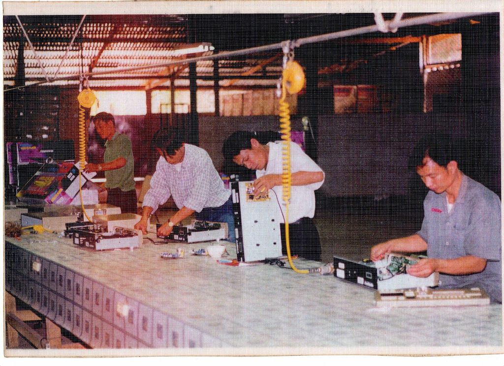 ວຽກ​ງານ​ໄຟ້​າ