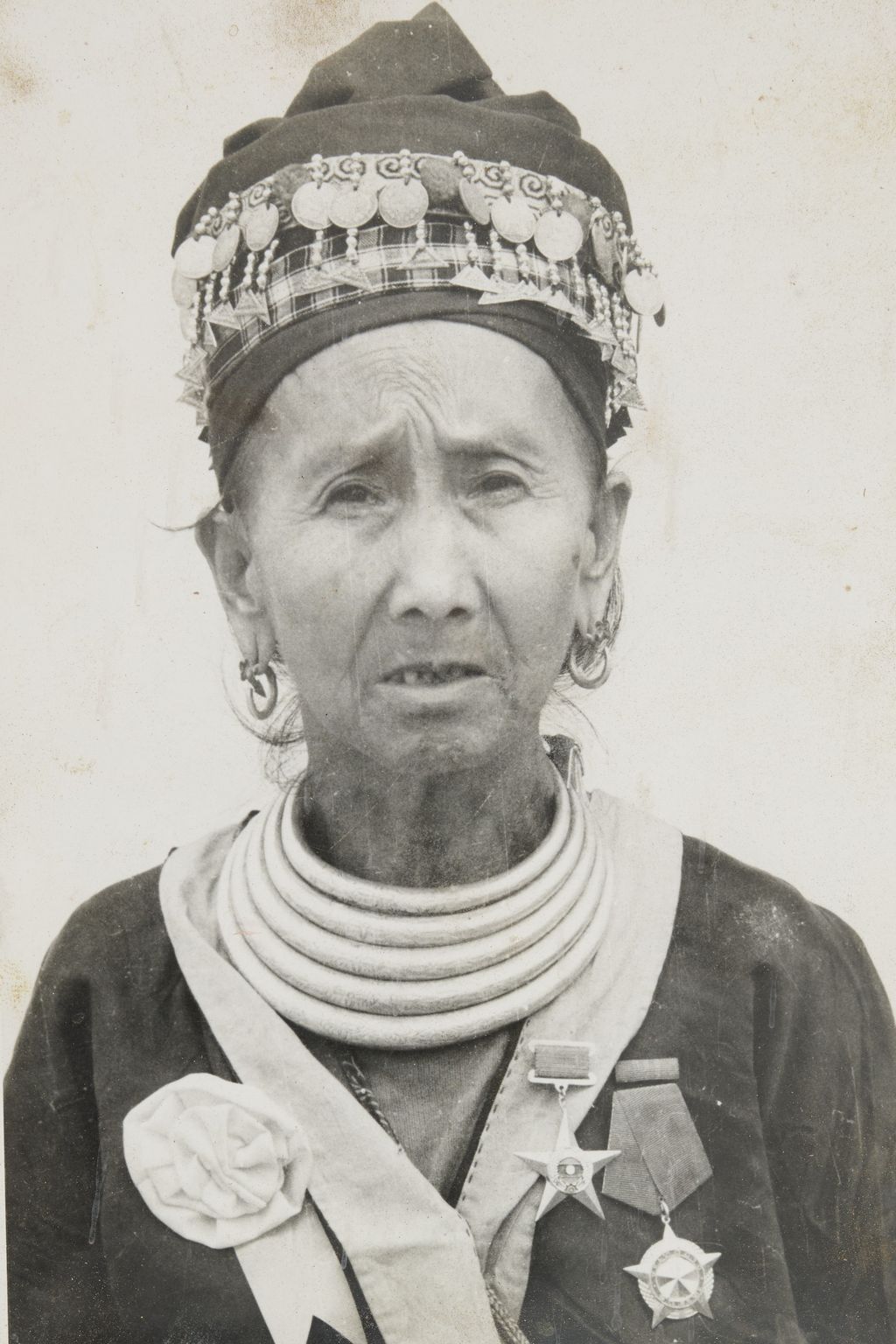 ສະ​ຫາຍ ແມ່​ເສົາ ແຂວງ​ຫຼວງ​ນ້ຳ​ທາ