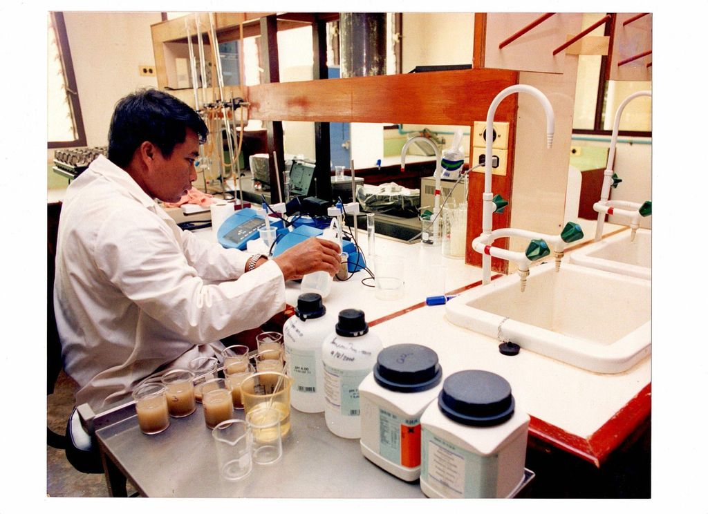 ວຽກ​ງານ​ສາ​ທາ​ລະ​ນະ​ສຸກ