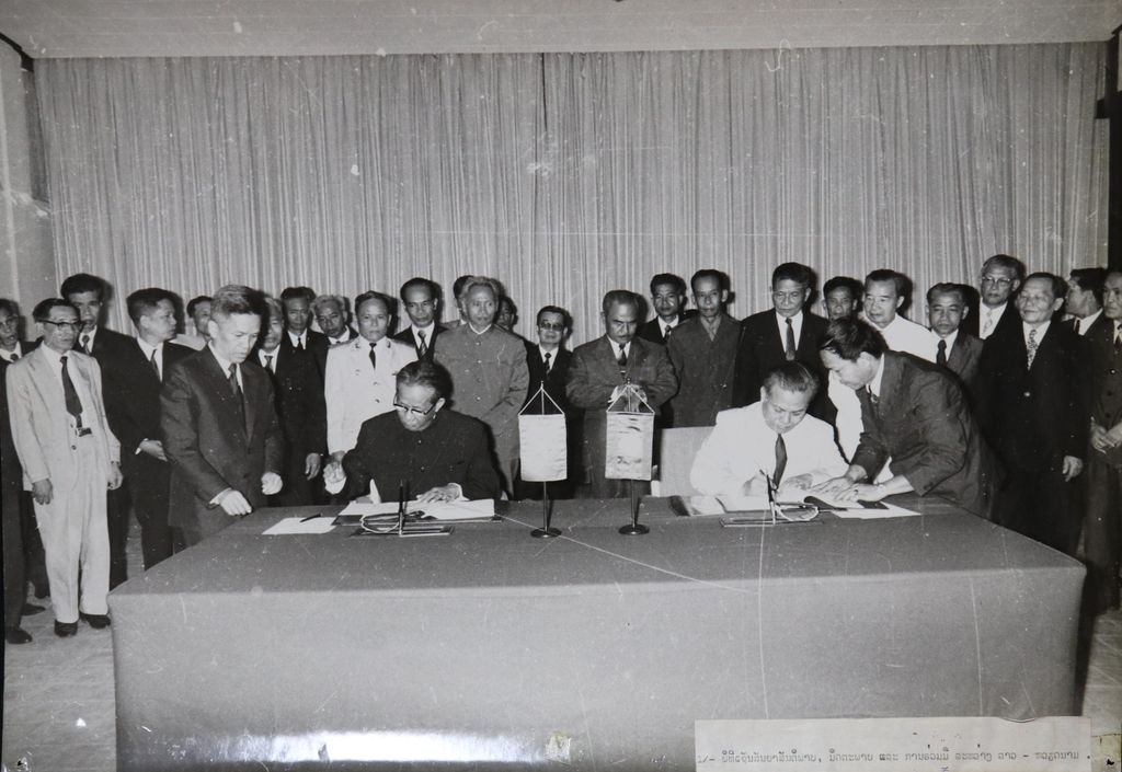 ພິທີເຊັນສັນຍາສັນຕິພາບ, ມິດຕະພາບ ແະລການຮ່ວມມືລະຫວ່າງລາວ-ຫວຽດນາມ