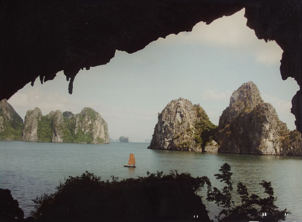 ສະຫຼອງ-ທິວທັດໃນຝັນ