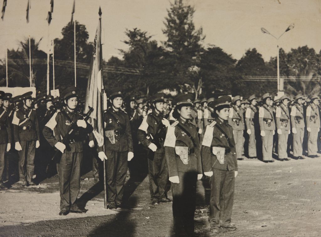 ກອງ​ຂະ​ບວນ​ເດີນ​ສວນ​ສະ​ໜາມ ຂອງກອງ​ທັບ ປີ 1980