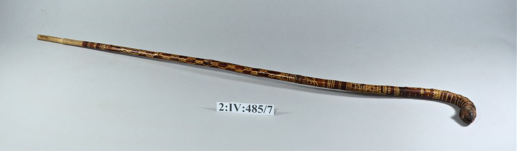 ໄມ້ຄ້ອນເທົ້າ ເຮັດດ້ວຍໄມ້ ລາຍໂຕໄກ່.