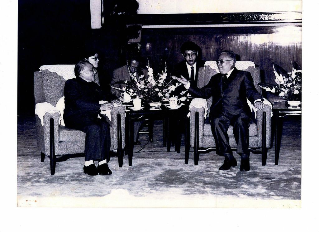 ທ່ານ ໄກສອນ ພົມວິຫານ ຕ້ອນຮັບການນຳຂັ້ນສູງຕ່າງປະເທດ