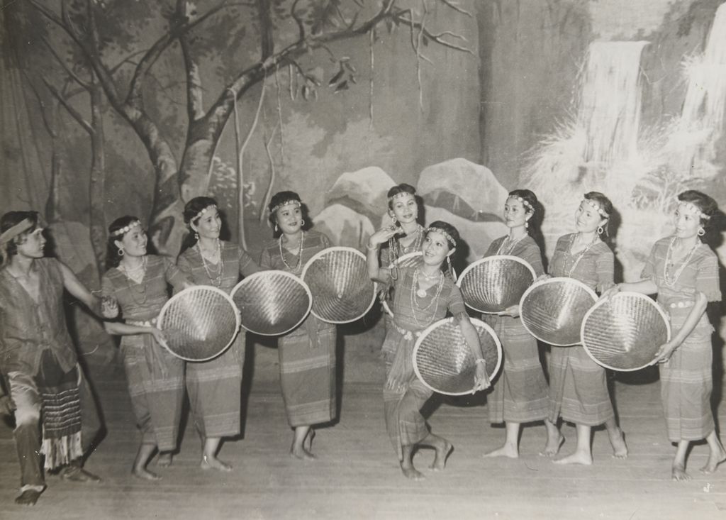 ການ​ສະ​ແດງ​ສິ​ລະ​ປະ