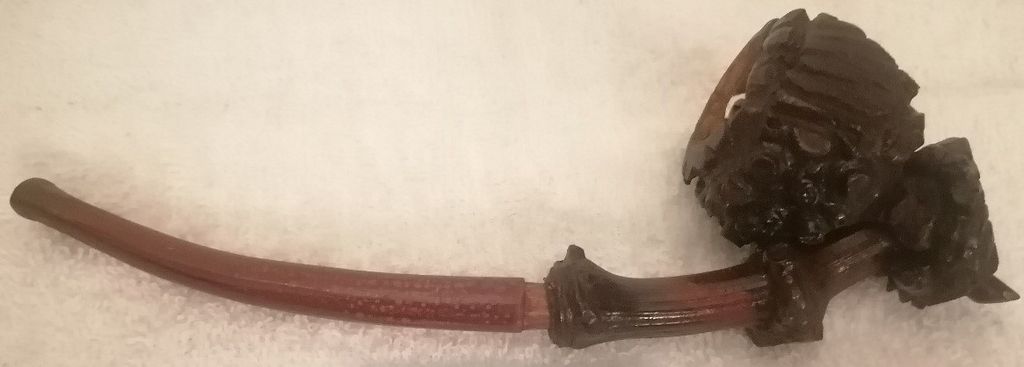 ກອກຢາສູບ ເຮັດດ້ວຍໄມ້