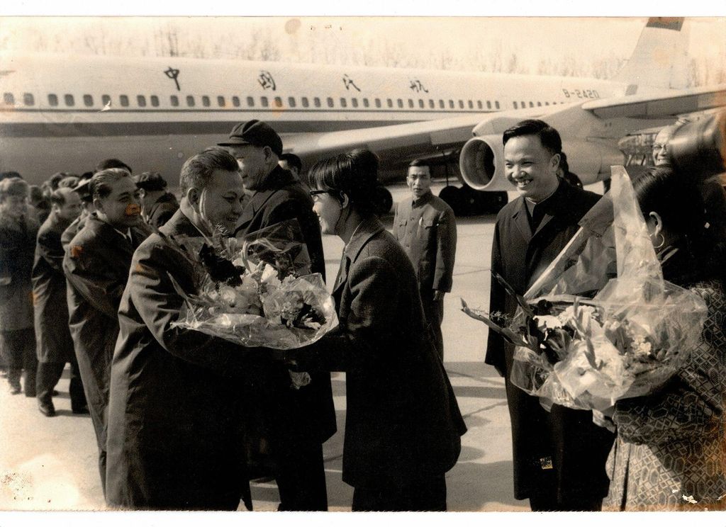 ທ່ານ ໄກສອນພົມວິຫານ ພ້ອມດ້ວຍຄະນະຢ້ຽມຢາມ ສປ ຈີນ