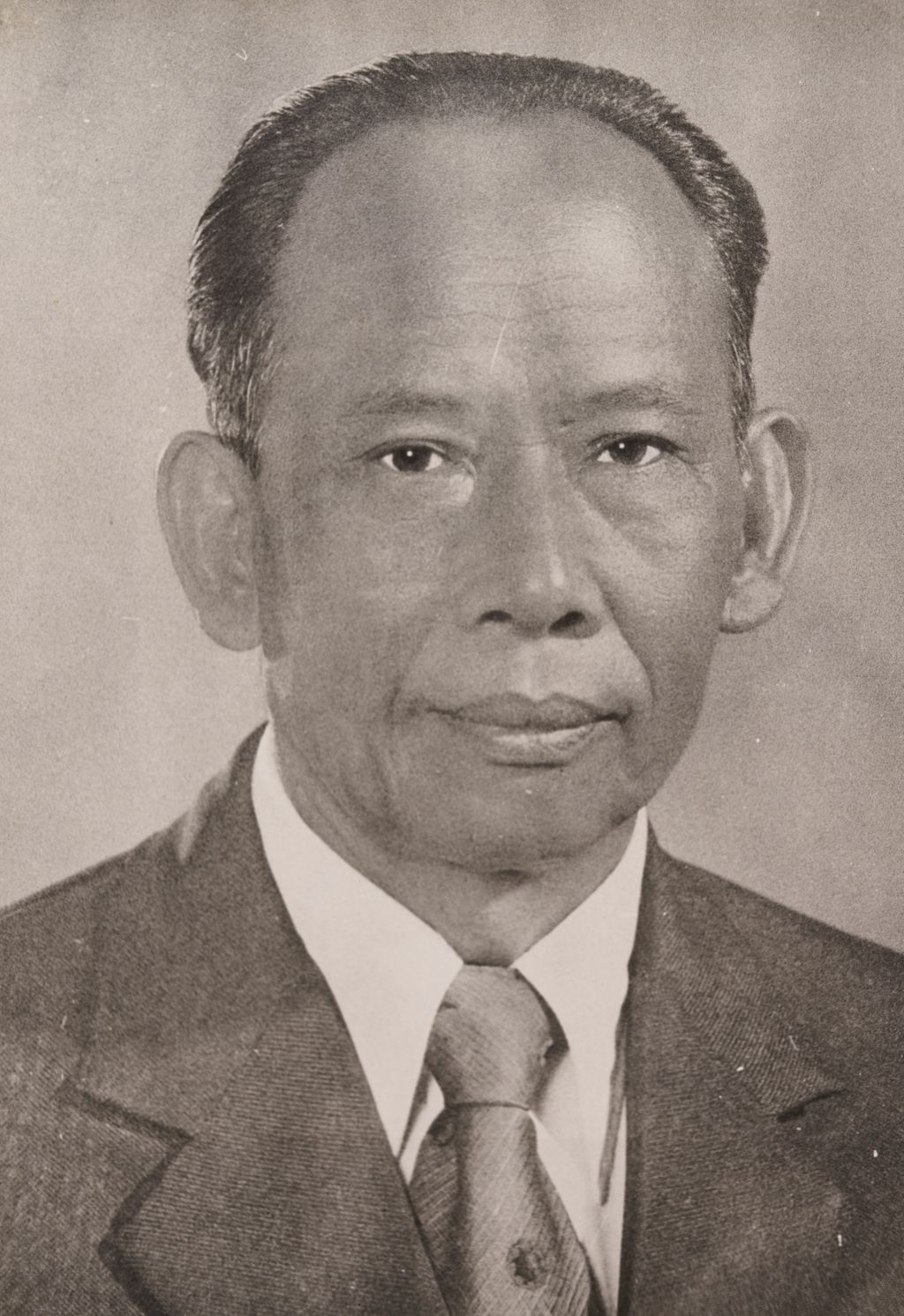 ທ່ານ ຄຳ​ໄຕ ສີ​ພັນ​ດອນ