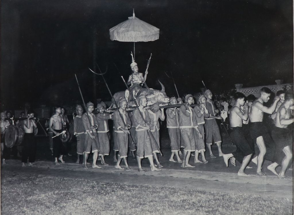 ຮູບພາບຂາວດໍາ ຂະບວນແຫ່ນາງສັງຂານ ປີ 1967