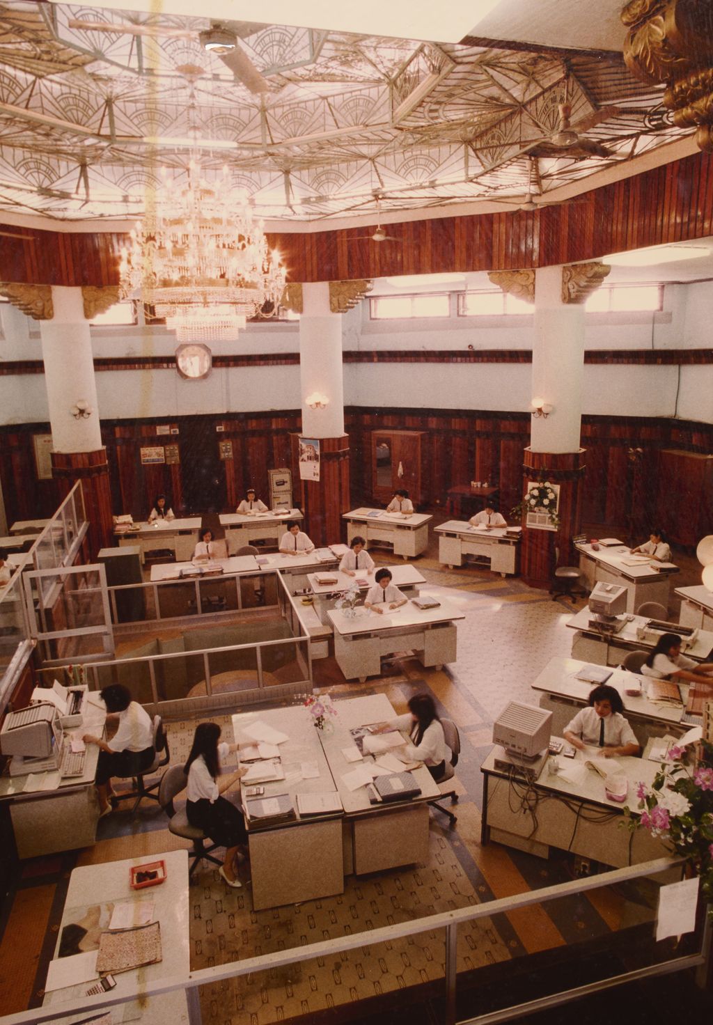 ການ​ເຄື່ອນ​ໄຫວ​ທານະ​ຄານ​ການ​ຄ້າ​ຕ່າງ​ປະ​ເທດ​ຂອງ​ຮາຍ​ຟອງ