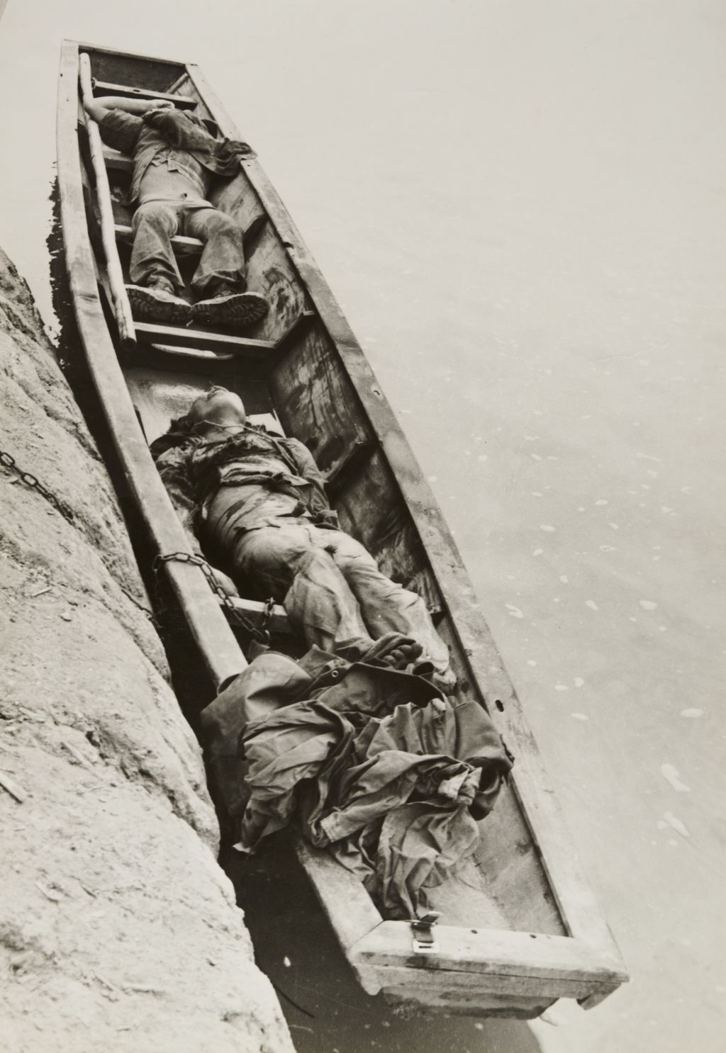 ທະ​ຫານ​ຖືກ​ຂ້າ​ຕາຍ​ຢູ່​ເ​ທິງ​ເຮືອ