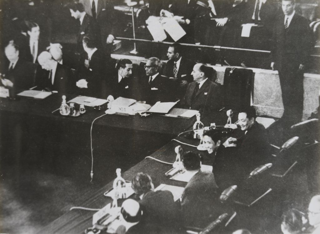 ກອງປະຊຸມເຊີແນວ