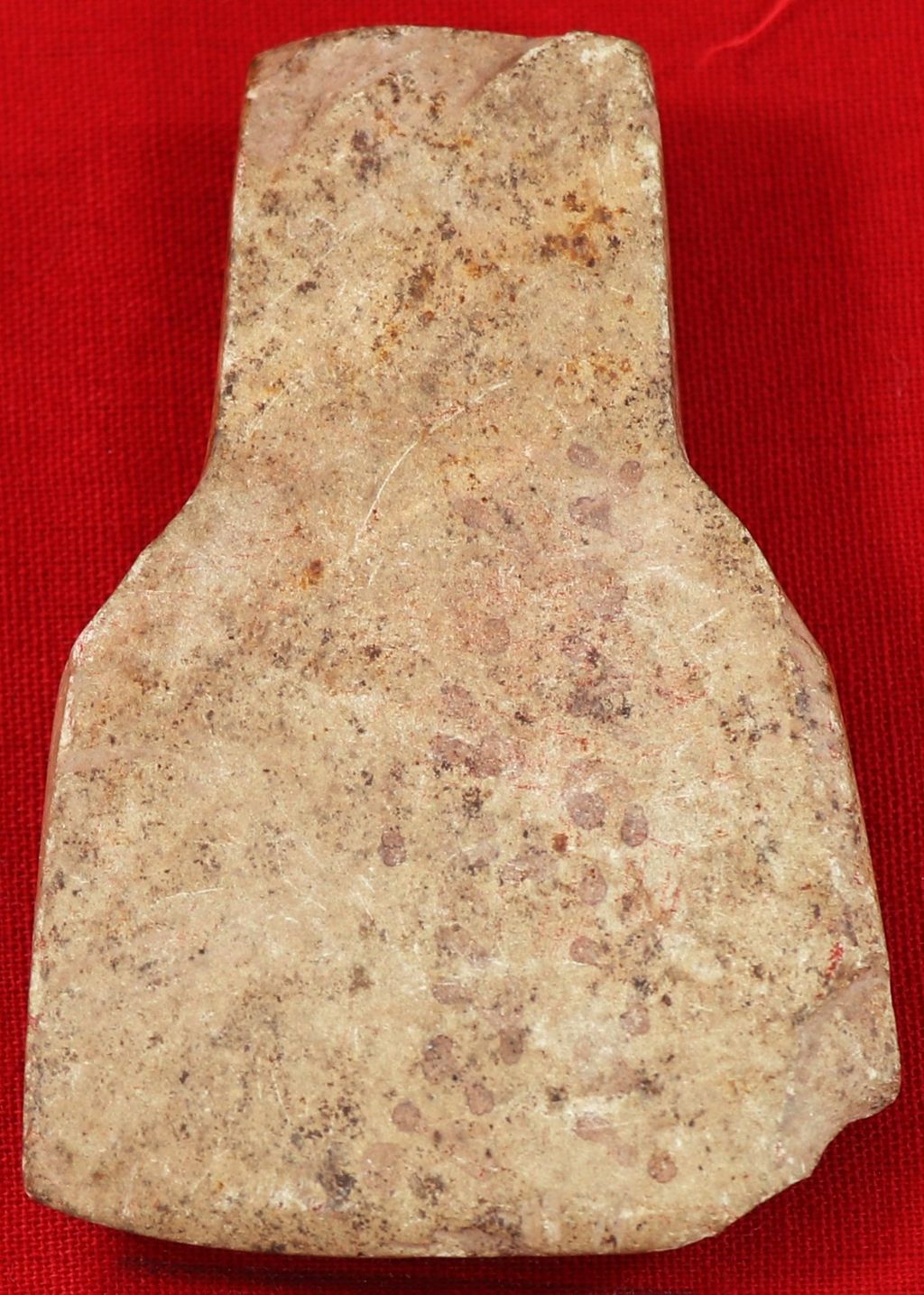 ຫີນຟ້າຜ່າ ເຮັດດ້ວຍຫີນ