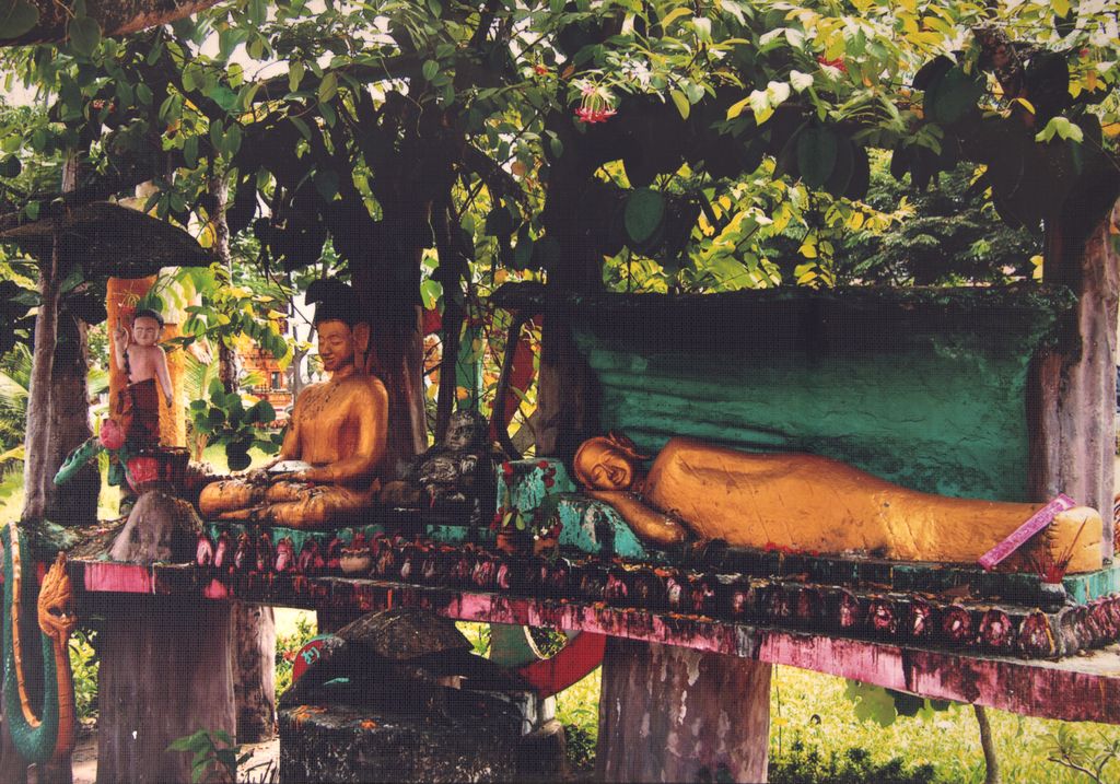 ພຣະພຸດທະຮູບ ແຂວງວຽງຈັນ