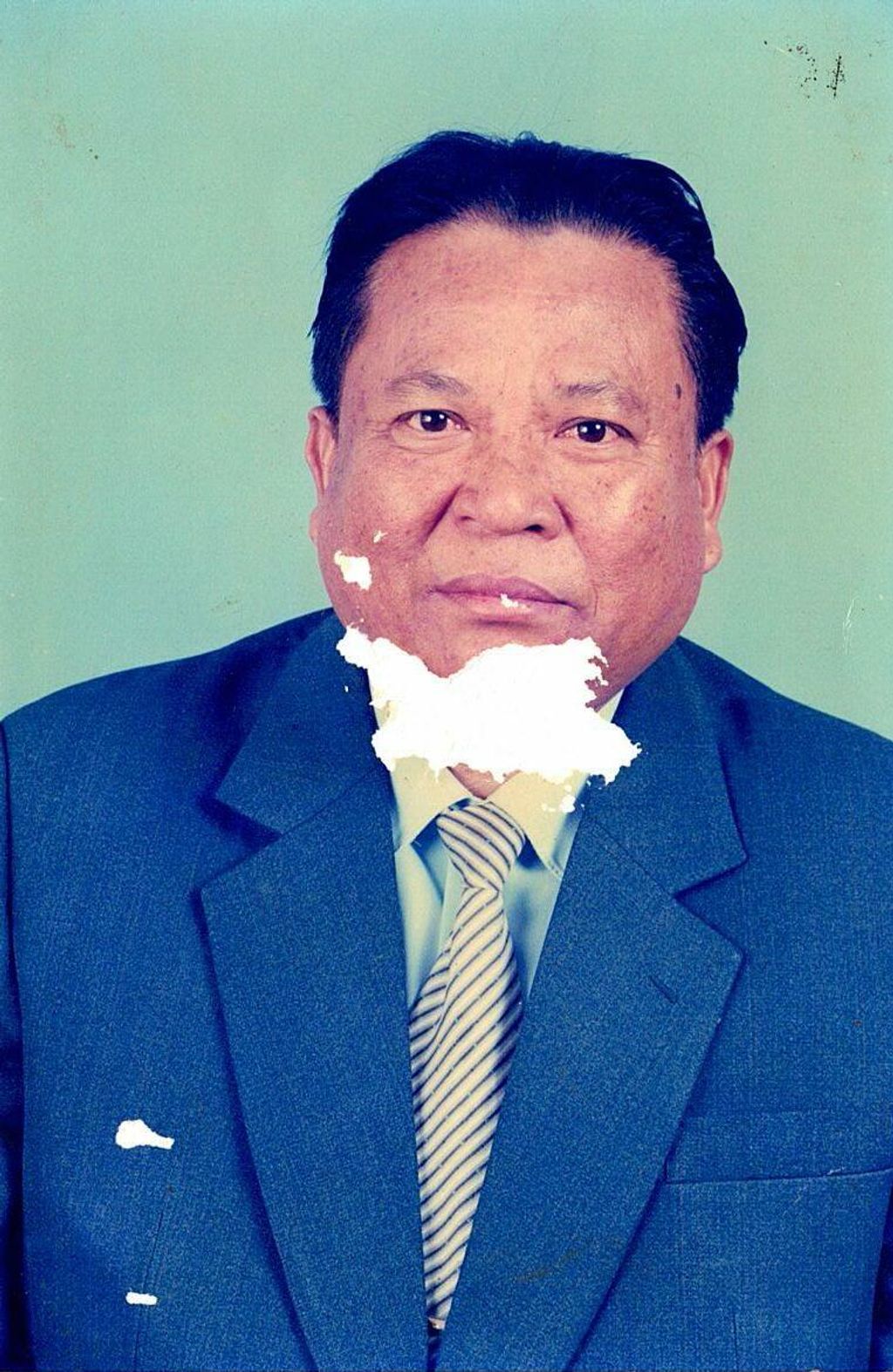 ສ/ຫ ອ​ອ່ນ​ເນື້ອ ພົມ​ມະ​ຈັນ