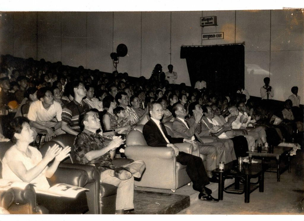 ການນຳລາວຕ້ອນຮັບການນຳຕ່າງປະເທດ