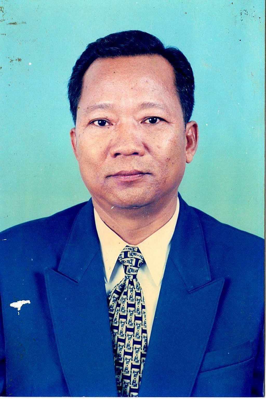 ສ/ຫ ພັນ​ເອກ​ຈັນ​ສະ​ໝອນ ຈັນ​ຍາ​ລາດ