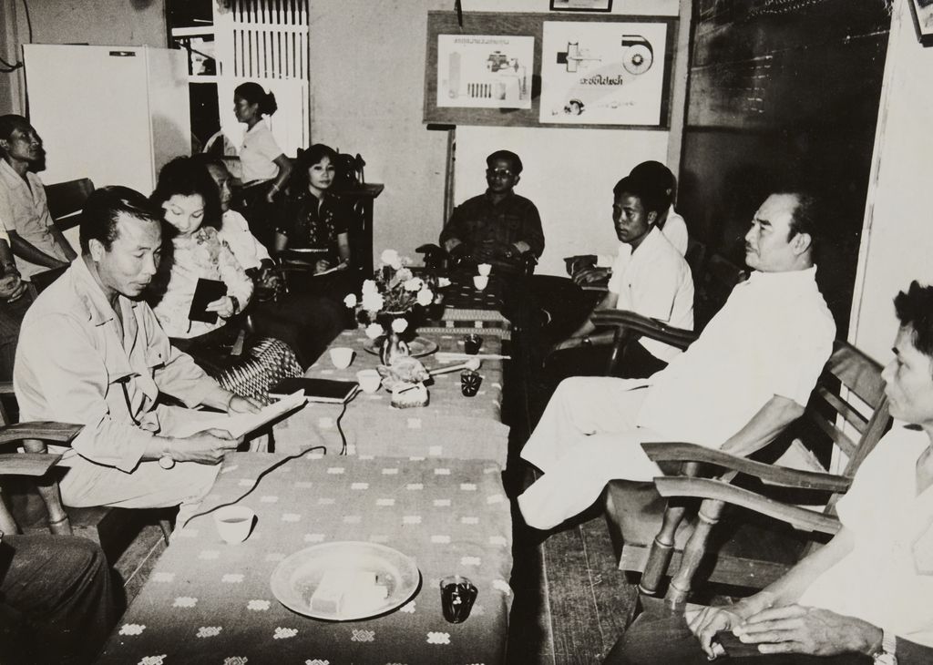 ທ່ານ ສຸ​ພາ​ນຸ​ວົງ ຢ້ຽມ​ຢາມ​ບໍ​ລິ​ສັດ​ຂົນ​ສົ່ງ​ສະ​ຫວັນ​ນະ​ເຂດ