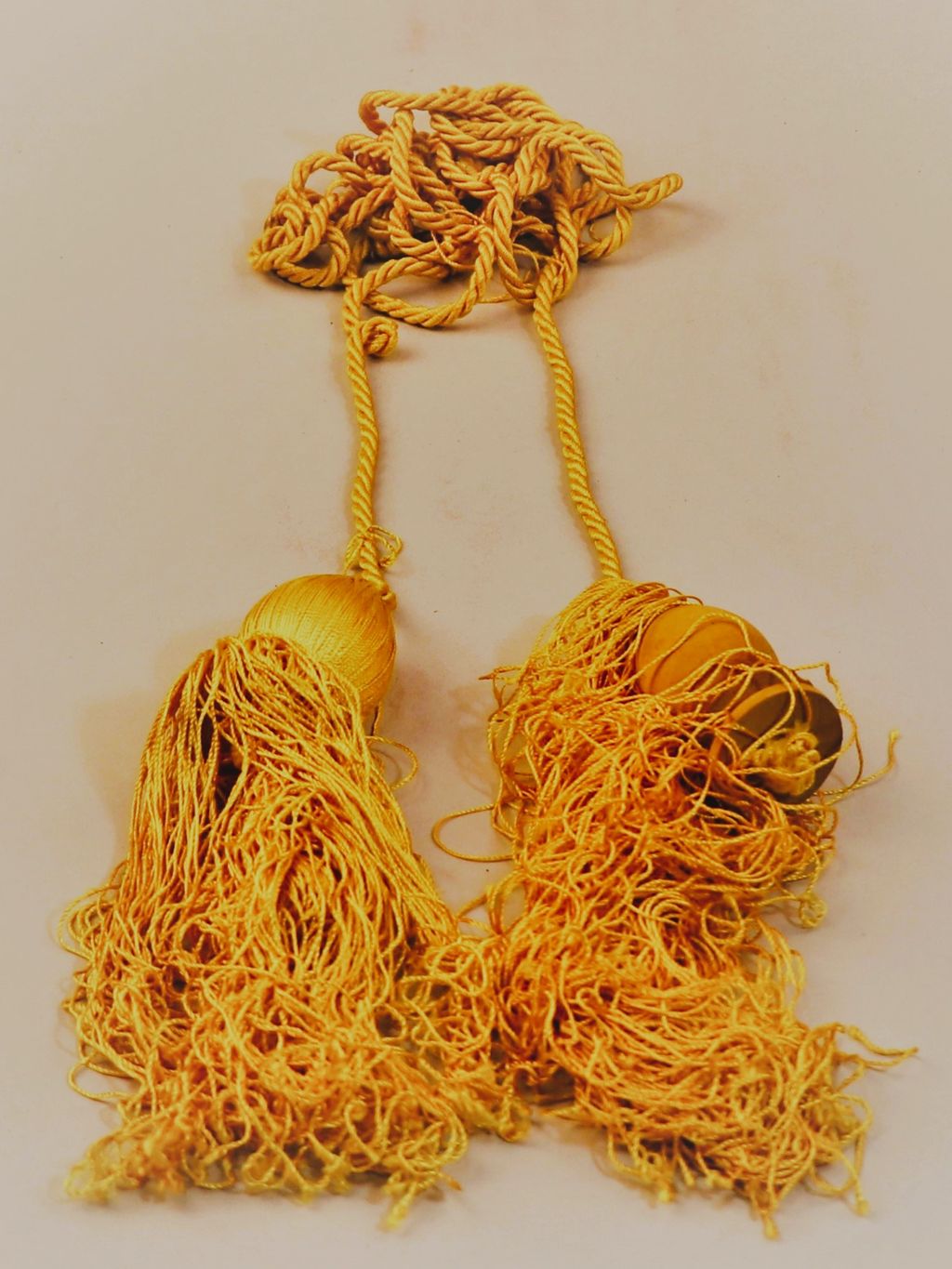 ສາຍມັດແອວ ເຊືອກສີເຫລືອງ