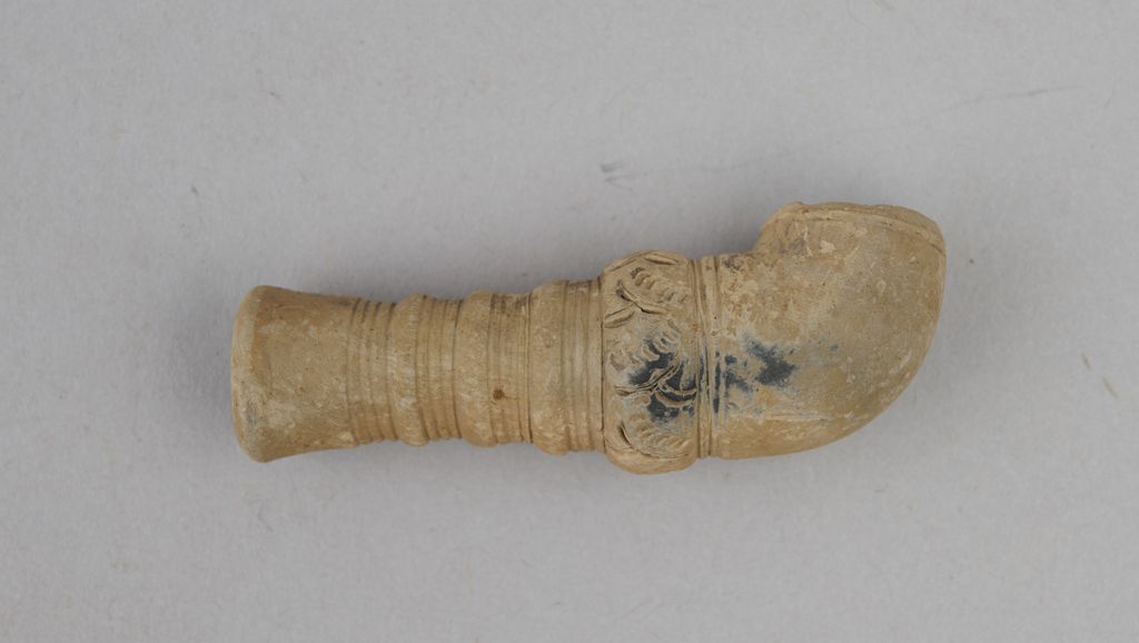 ກອກ​ຢາ​ສູບ