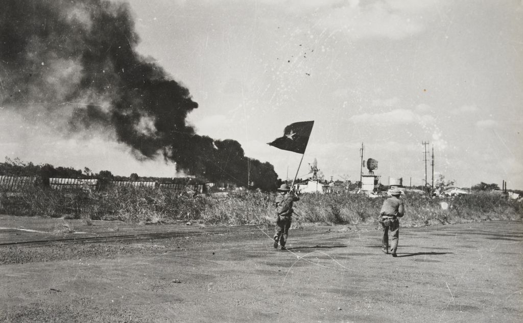 ທະຫານກຳລັງສູ້ຮົບ