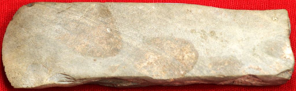 ຫີນສີວ ເຮັດດ້ວຍຫີນ