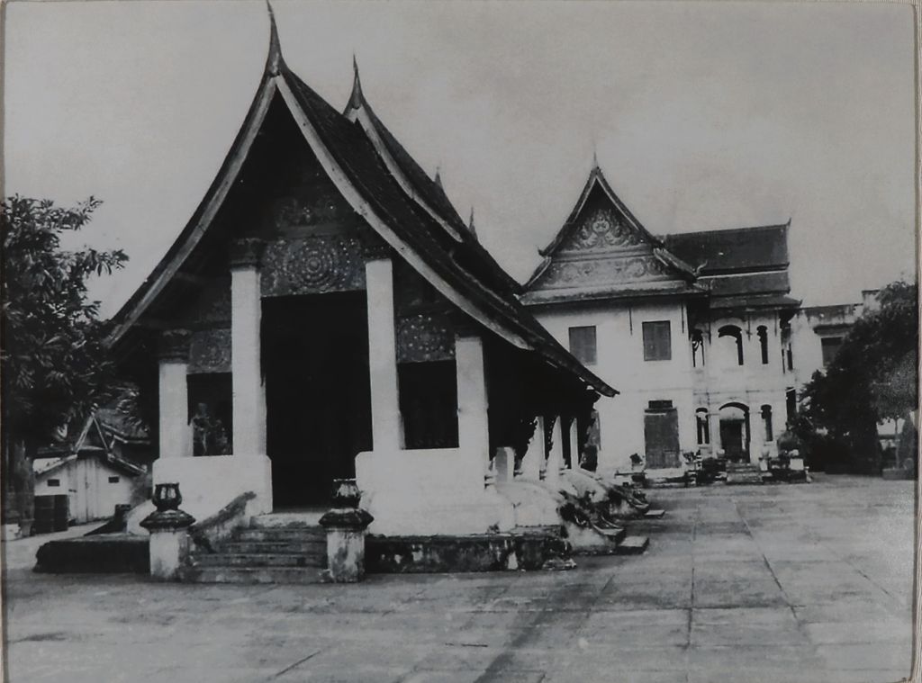 ຮູບພາບຂາວດໍາ ວັດຄີລີ ປີ 1970