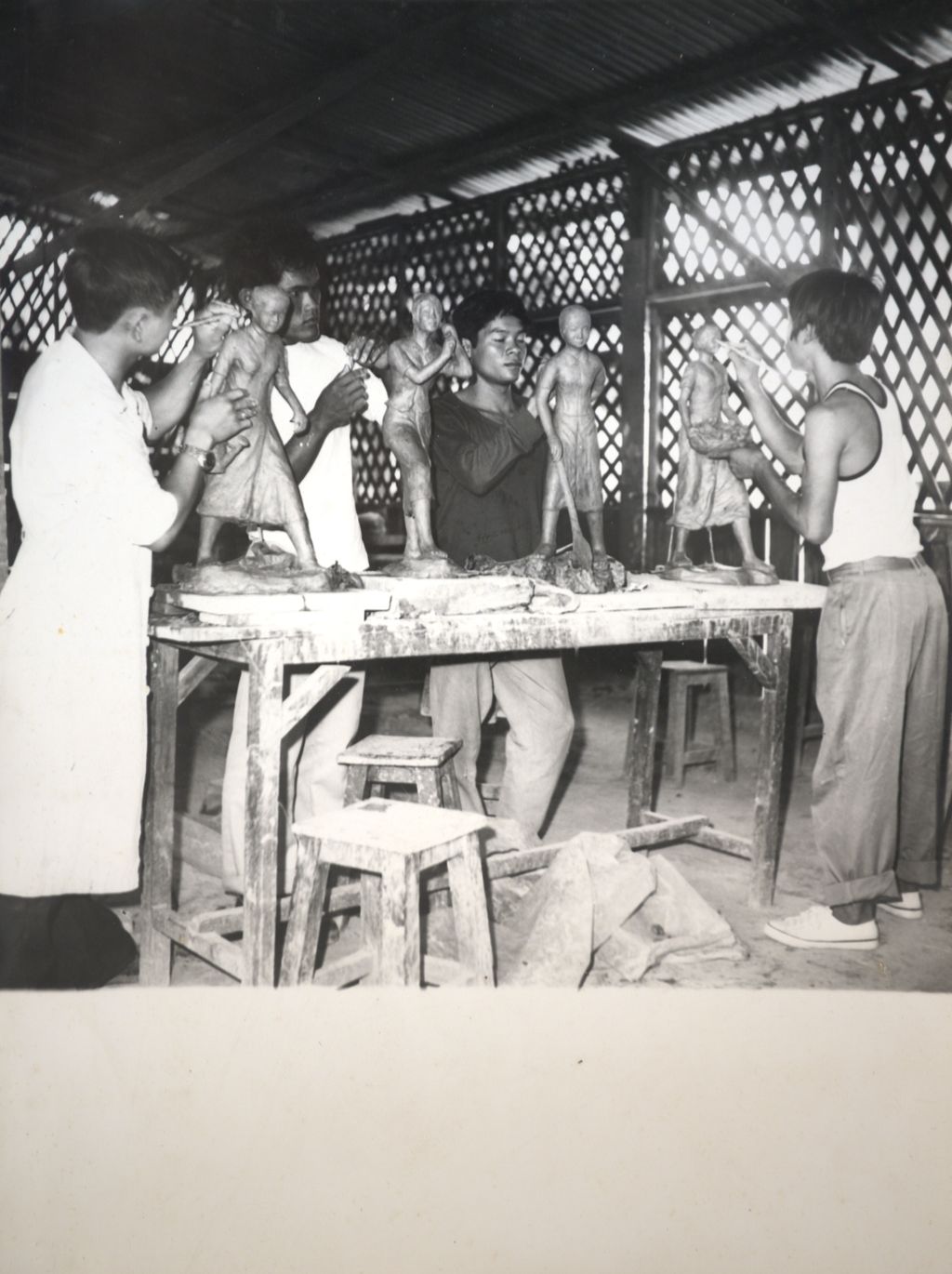 ນັກ​ຮຽນ​ວິ​ຈິດ​ສິນ